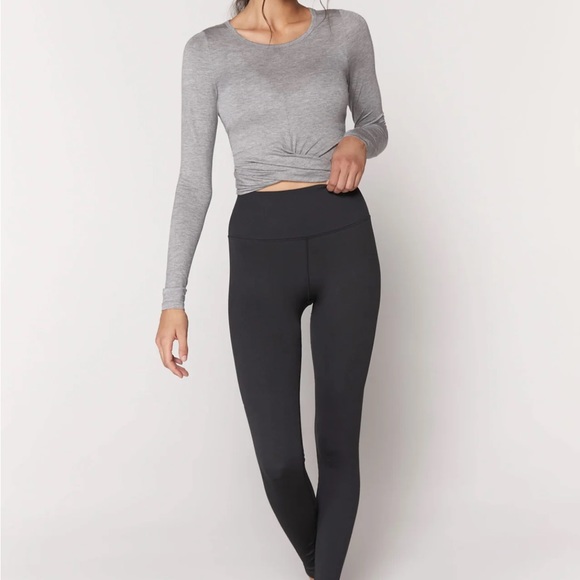 SPIRITUAL GANGSTER Love Sculpt Seamless Legging Black Ribbed - Picture 2 of 7